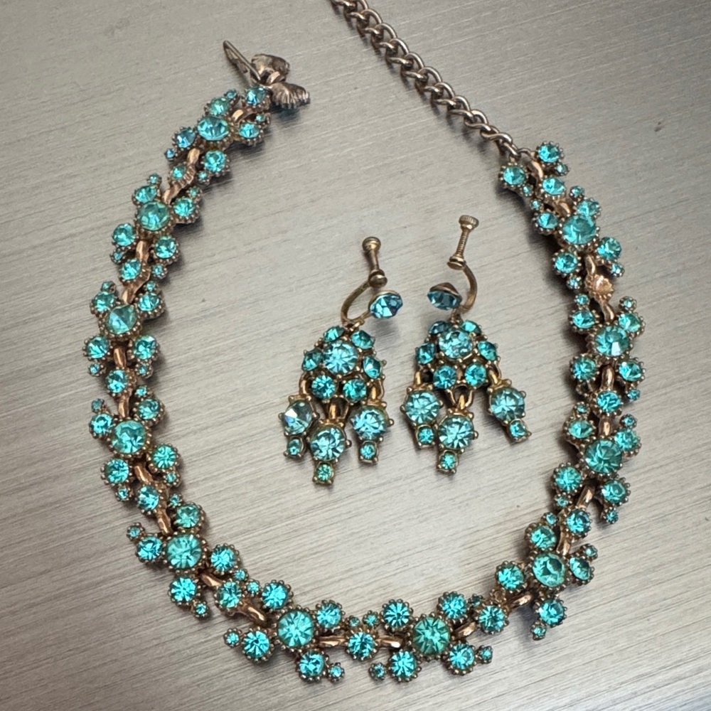 Elegant Turquoise Floral Jewelry Set